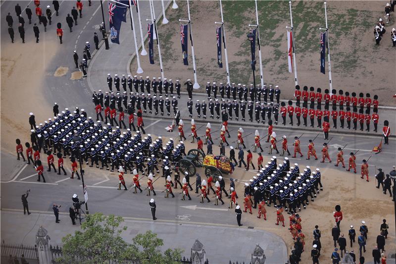 Velika Britanija oprostila se od Elizabete II. 