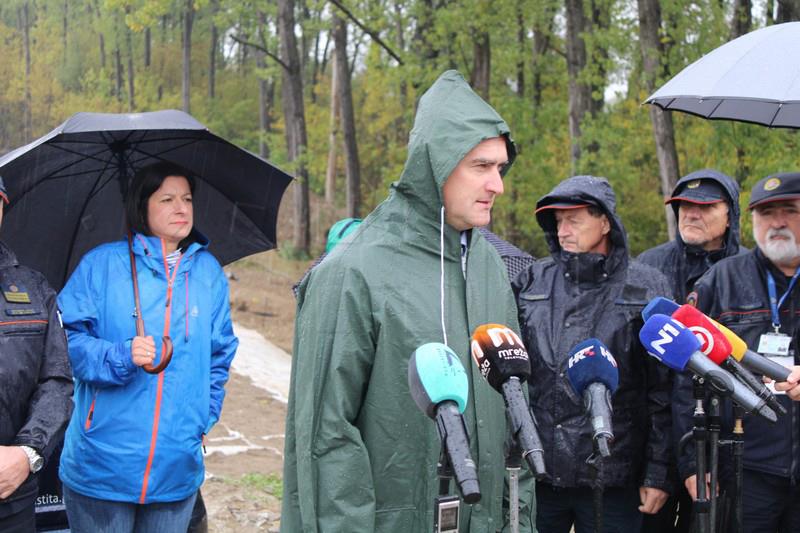 Izjave za medije povodom vrha vodenog vala na području Petrinje