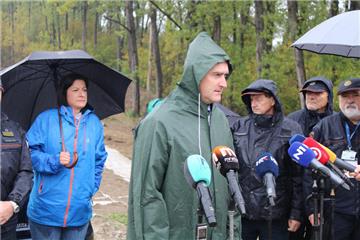 Izjave za medije povodom vrha vodenog vala na području Petrinje