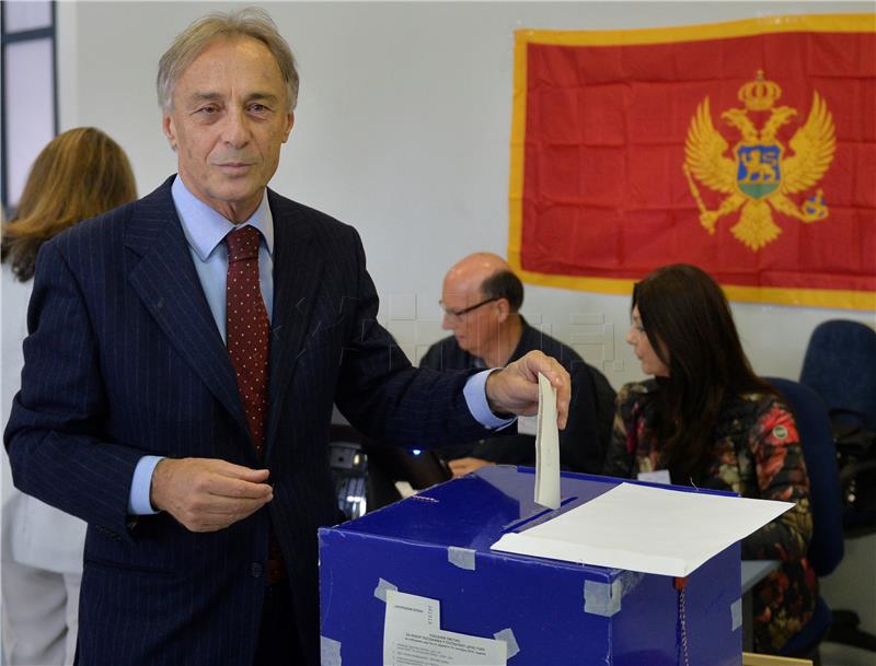 Most Montenegrin MPs propose Miodrag Lekić as prime minister-designate