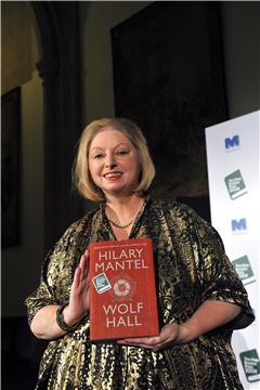 (FILE) BRITAIN LITERATURE HILARY MANTEL OBIT