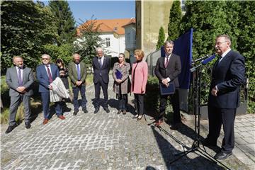 Grič 3: Povijesno mjesto Europskog fizikalnog društva