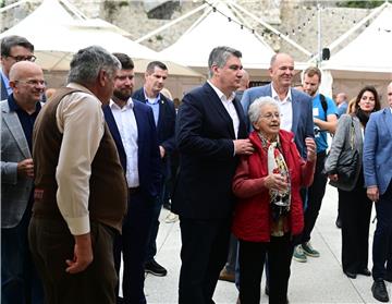 Zoran Milanović sudjelovao na središnjoj svečanosti manifestacije „Bela nedeja“ 