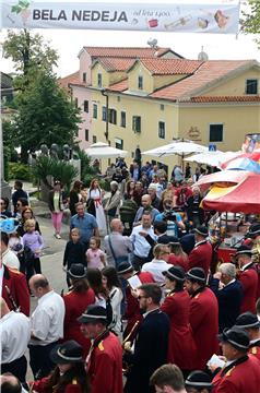 Zoran Milanović sudjelovao na središnjoj svečanosti manifestacije „Bela nedeja“ 