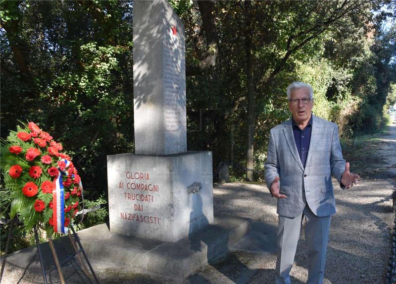 Položeni vijenci za žrtve njemačkih i talijanskih fašista pogubljene 1944. u Puli