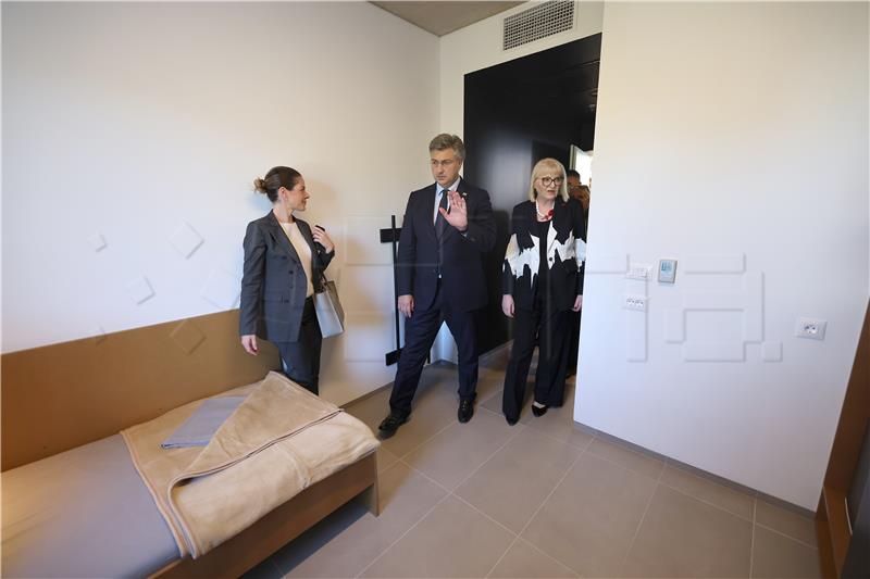 Zadar: Premijer Plenković na otvorenju Studentskog doma i restorana Diadora