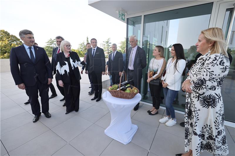 Zadar: Premijer Plenković na otvorenju Studentskog doma i restorana Diadora