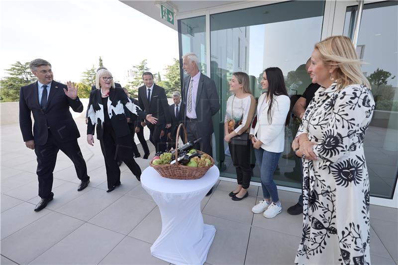 Zadar: Premijer Plenković na otvorenju Studentskog doma i restorana Diadora