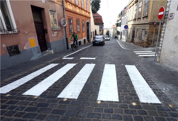 Rijeka: Zadnjih dana na 'zebri' pregaženo troje pješaka, policija poziva na oprez