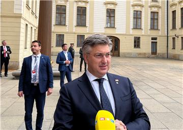 Plenković u Pragu imao niz bilateralnih susreta