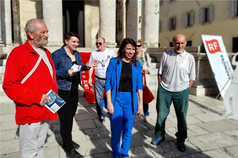 Konferencija za medije Radničke fronte na temu referenduma ZA Lungomare