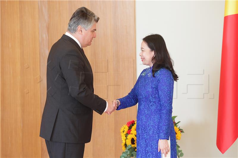 Croatian president receives Vietnamese vice-president