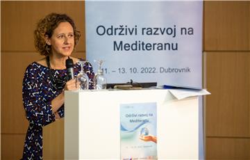 AMAN I HINA, "Održivi razvoj u Mediteranskoj regiji - uloga medija"