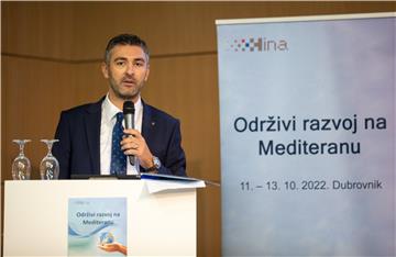 AMAN I HINA, "Održivi razvoj u Mediteranskoj regiji - uloga medija"