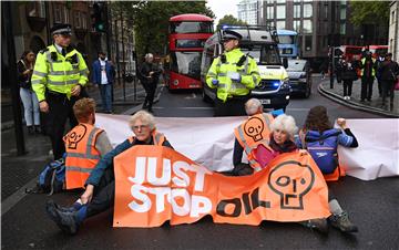 BRITAIN CLIMATE CHANGE PROTEST