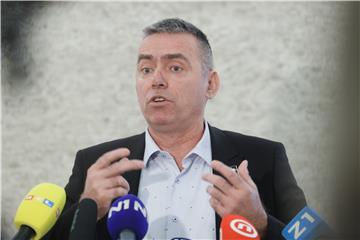 Konferencija za medije Stipe Mlinarića