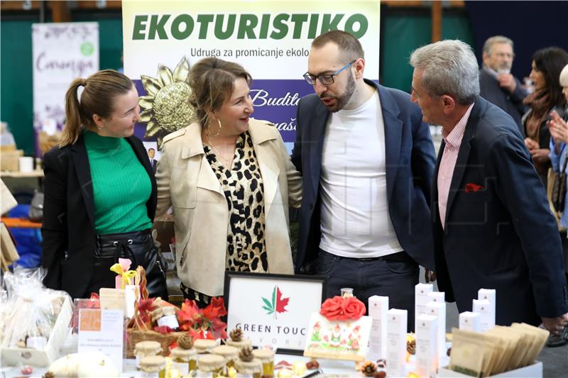 Tomašević i Tomljenović na Danima hrane i tradicijskih proizvoda