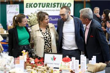 Tomašević i Tomljenović na Danima hrane i tradicijskih proizvoda