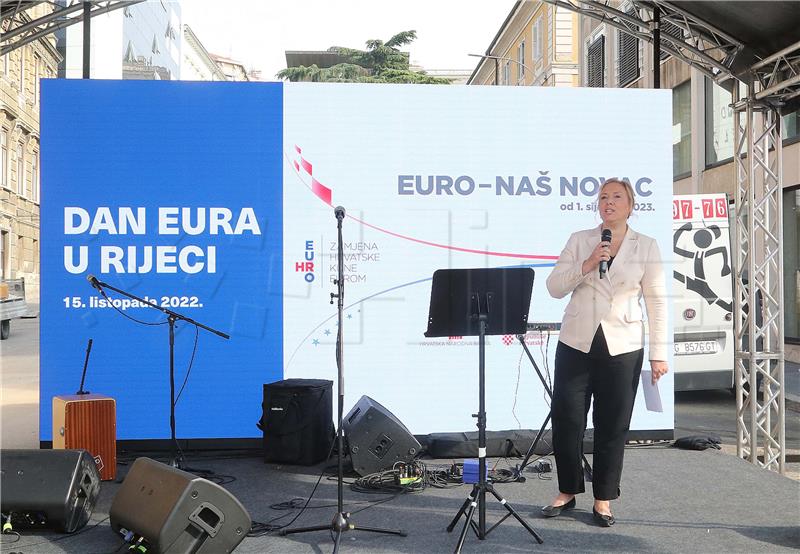 Rijeka: Kampanja "Euro - naš novac"