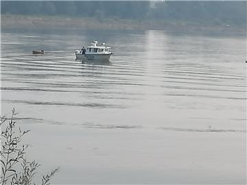 Policija iz nabujale Save izvukla migranta 