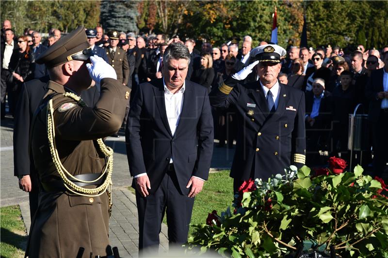 Položeni vijenci na grobu general-bojnika Blage Zadre