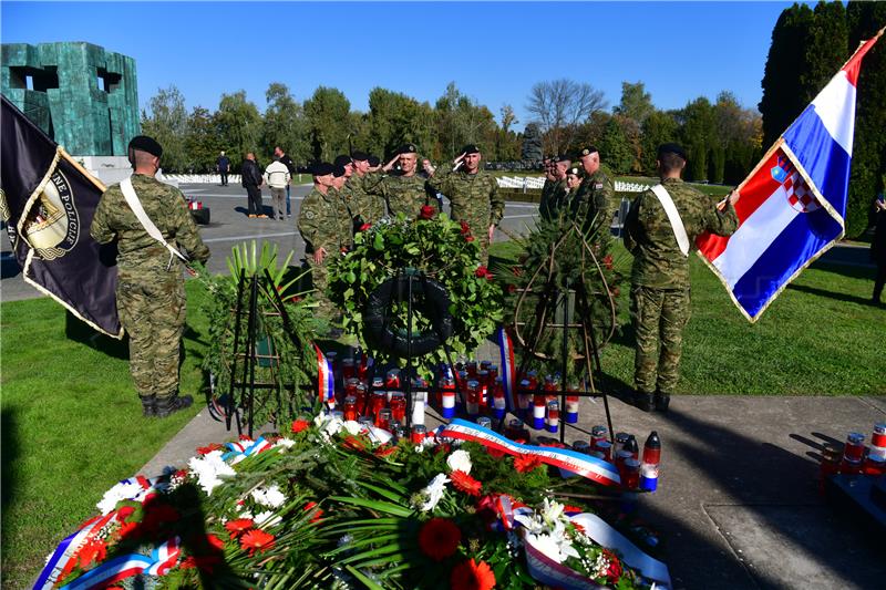 Završena hodnja pripadnika Pukovnije Vojne policije za poginule hrvatske branitelje