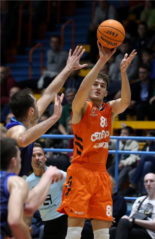 Utakmica 3. kola prvenstva Hrvatske za košarkaše: Cedevita Junior - Cibona