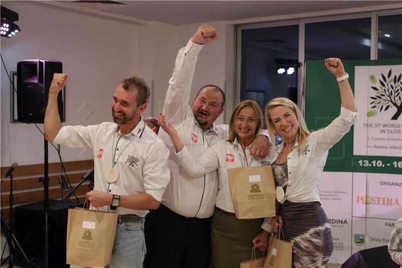 Hrvatska viceprvak svijeta u branju maslina, Poljaci opet prvi, a brali i "nomadi"