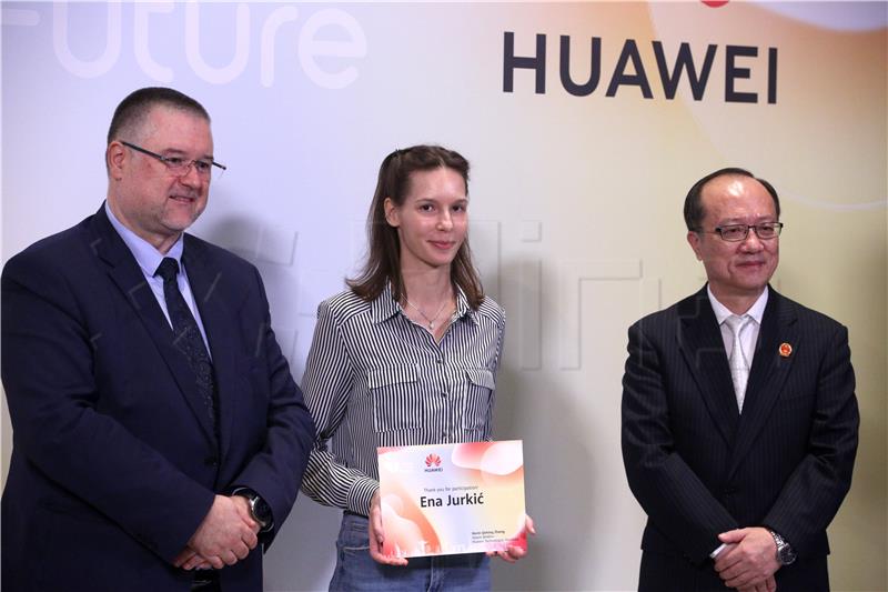 Dodjela nagrada i certifikata sudionicima Huaweijevog obrazovnog programa