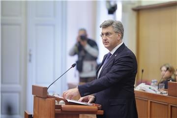 Plenković: Minimalna neto plaća od 1. siječnja raste na 4.220 kn