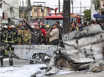 ECUADOR ACCIDENT