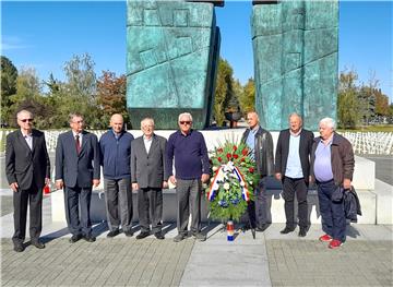 Članovi Vlade demokratskog jedinstva posjetili Vukovar