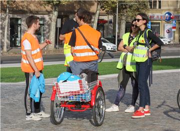 Sindikat biciklista u kampanji "(Pr)osvijetli se" pozvao u biciklističku povorku