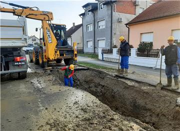 Bjelovar: Pukla magistralna vodovodna cijev, Hrebak prozvao Ministarstvo gospodarstva