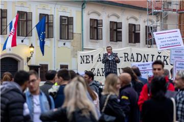 Prosvjed inicijative @Za radnički ZOR na Markovom trgu