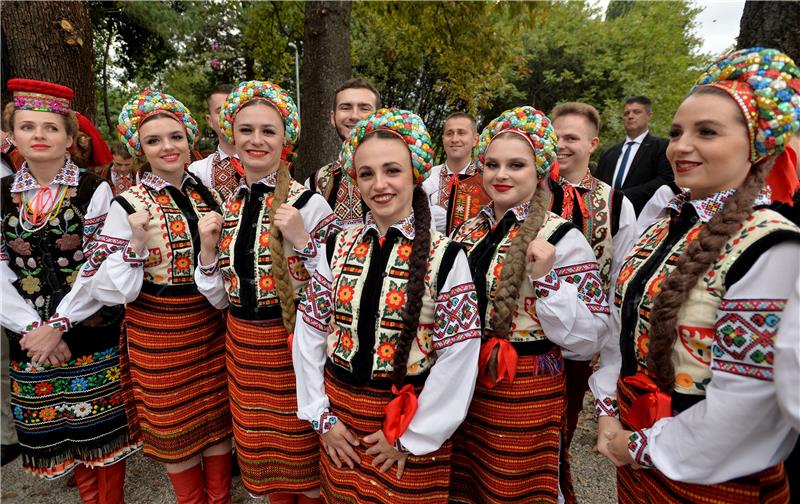 Otkriven spomenik ukrajinskom pjesniku Ivanu Franku u Lovranu