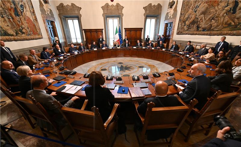 ITALY GOVERNMENT