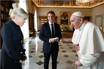 VATICAN FRANCE DIPLOMACY