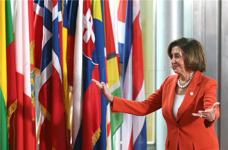 Pelosi: Ukrajina se bori za demokraciju za sve nas 