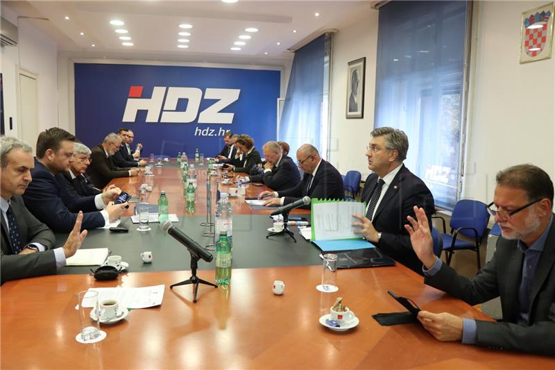 Sjednica šireg Predsjedništva HDZ-a