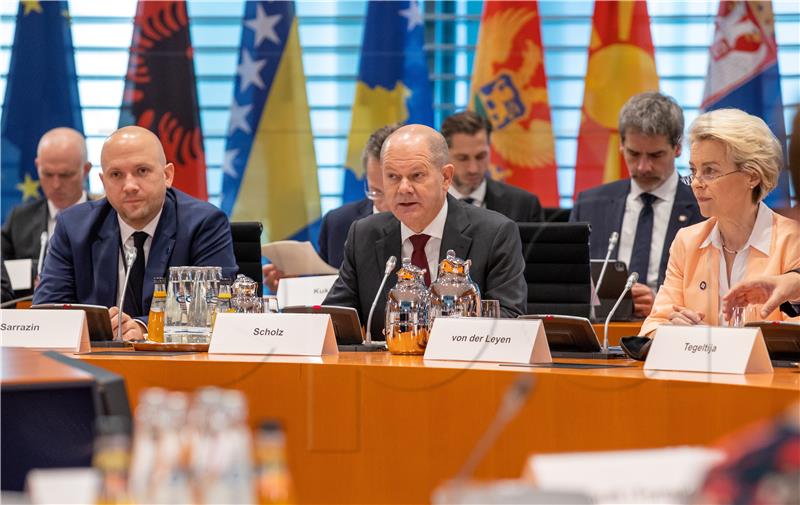 Scholz calls on Western Balkan countries to solve mutual problems