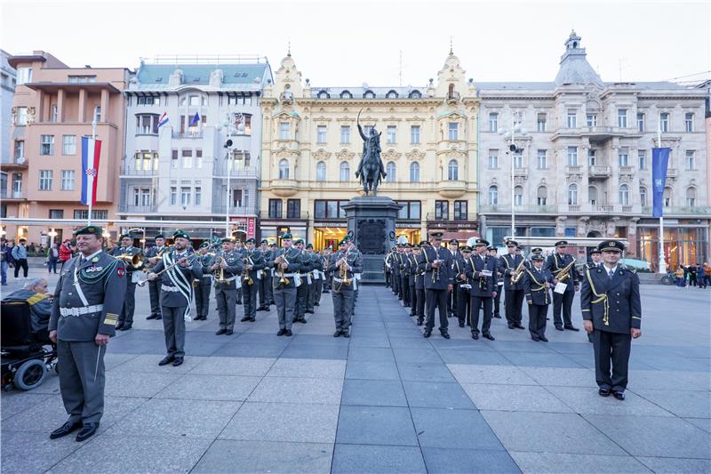 Koncert vojnih orkestara Hrvatske i Austrije