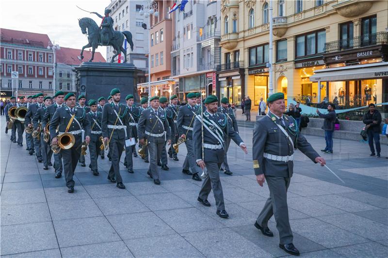 Koncert vojnih orkestara Hrvatske i Austrije