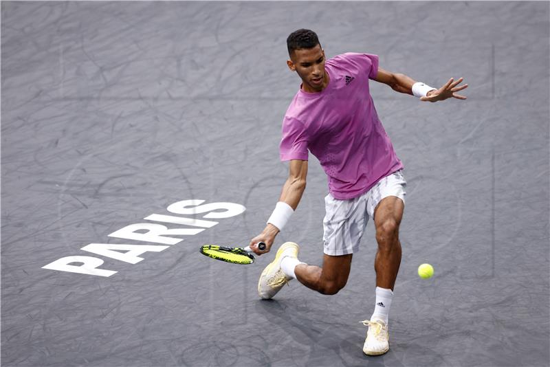 ATP Pariz: Auger-Aliassime prvi polufinalist