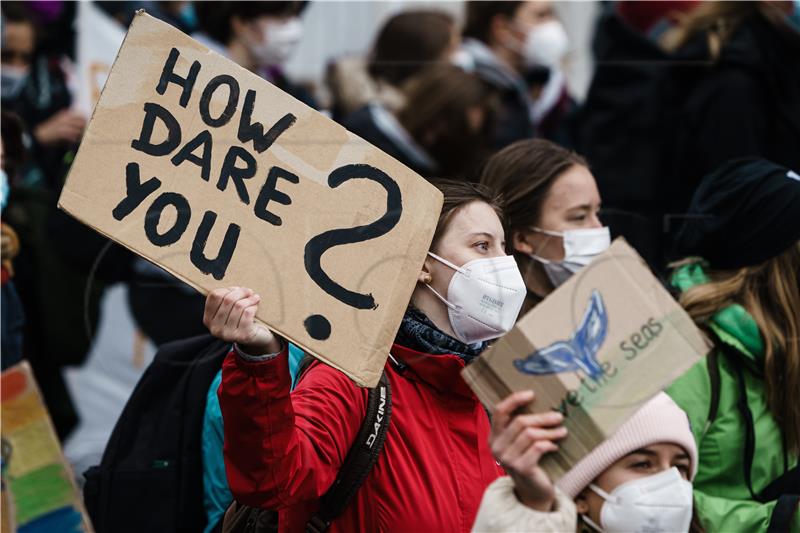 Kritike na račun klimatskih prosvjednika koji blokadom prometnica ugrožavaju druge 