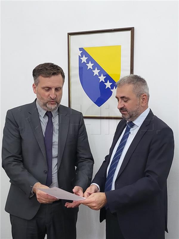 Croatian ambassador to BiH presents protest note over attack on Croatian nationals