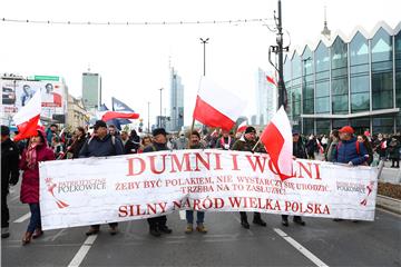 Tisuće ljudi na skupu u Varšavi na Dan neovisnosti