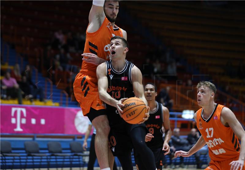 Zaostala utakmica košarkaške Premijer lige Cedevita Junior - Šibenka