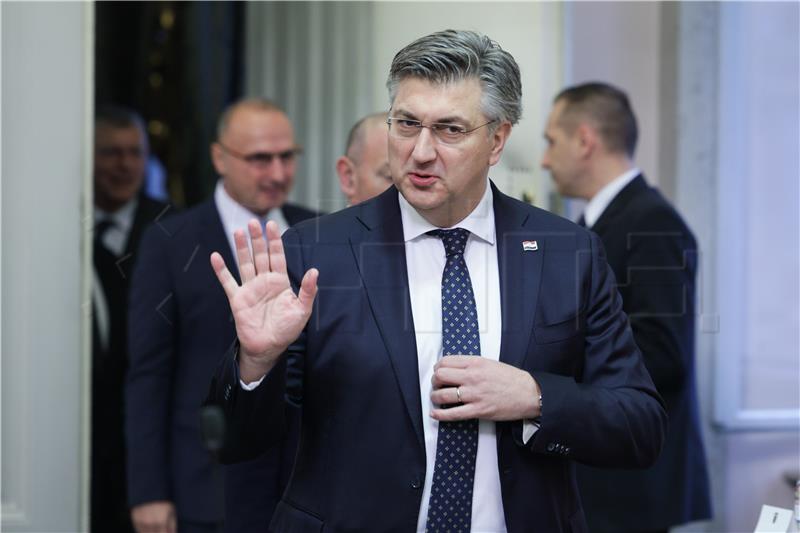 Plenković: Koncept je da konverzija prođe bez troškova za građane i poduzetnike