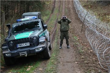 POLAND RUSSIA BORDER MIGRATION